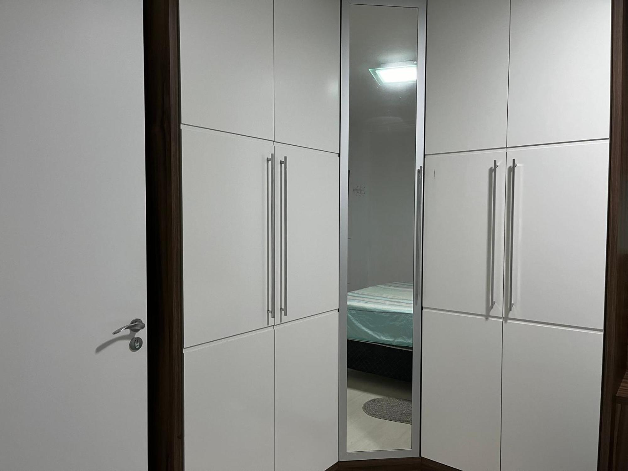 E Quartos No Centro De Blumenau